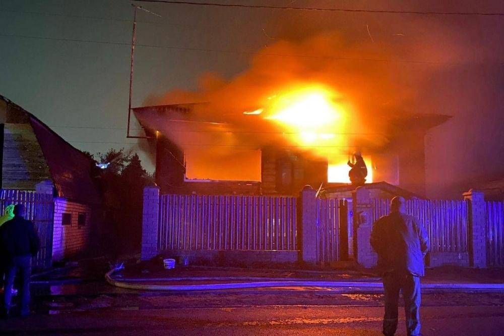 Жилом дом сгорел в поселке Бабушкино в Дзержинске 30 сентября 