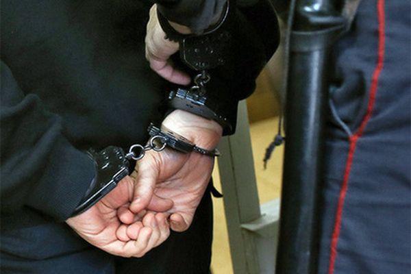 Экс-сотрудник нижегородской колонии лишился свободы из-за взятки