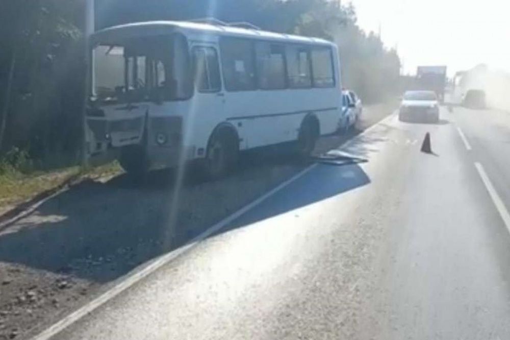 Перевозчика и водителя ПАЗа могут привлечь к ответственности из-за ДТП в Дзержинске