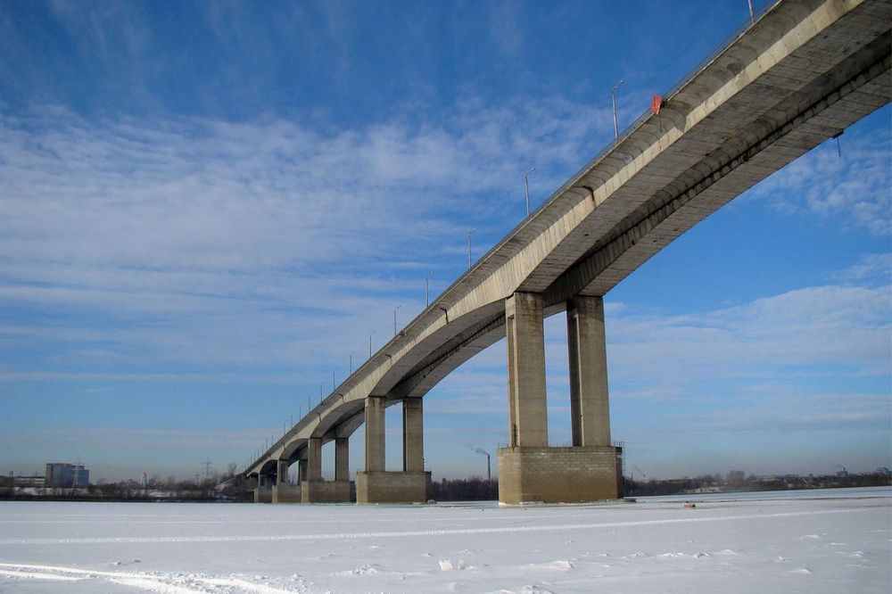 Фото Тело мужчины обнаружили под Мызинским мостом в Нижнем Новгороде - Новости Живем в Нижнем