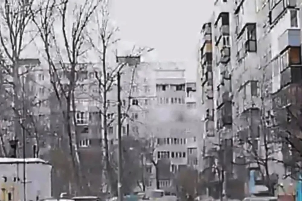 Фото Причиной пожара в доме на улице Фучика мог стать взрыв газового баллона - Новости Живем в Нижнем