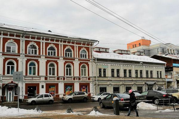 В центре Нижнего Новгорода люди выживают в «средневековых» условиях