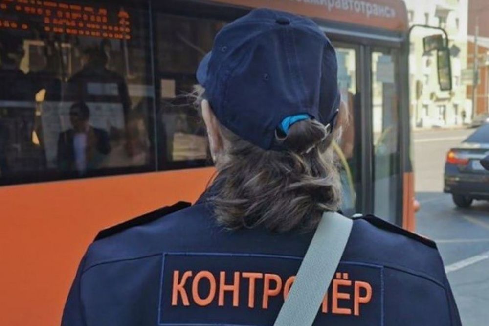 Нижегородец расплатился в автобусе чужой льготной картой и повздорил с контролерами