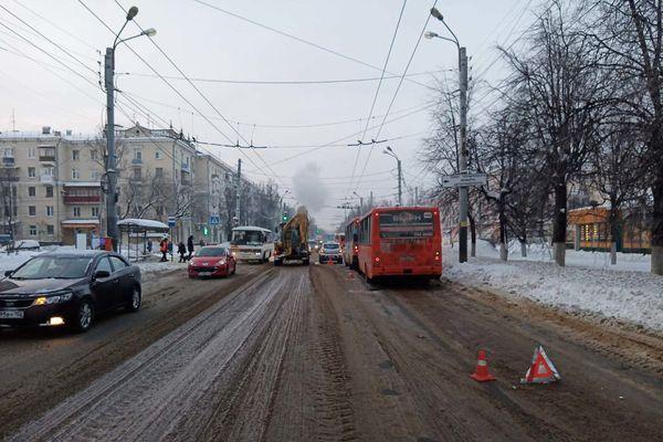 Два пассажирских автобуса столкнулись в Нижнем Новгороде 20 февраля