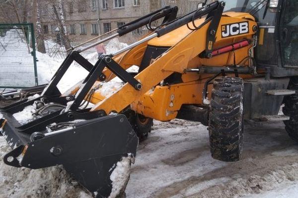 Тротуары в Советском районе Нижнего Новгорода расчистят от снега и льда в ближайшие два дня