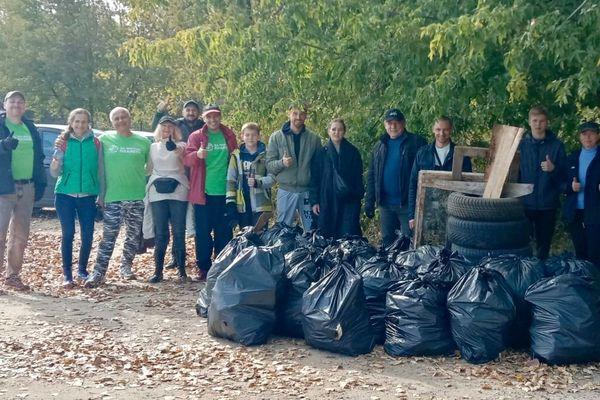Фото Более 60 мешков мусора собрали добровольцы на берегу Волги в Нижнем Новгороде - Новости Живем в Нижнем