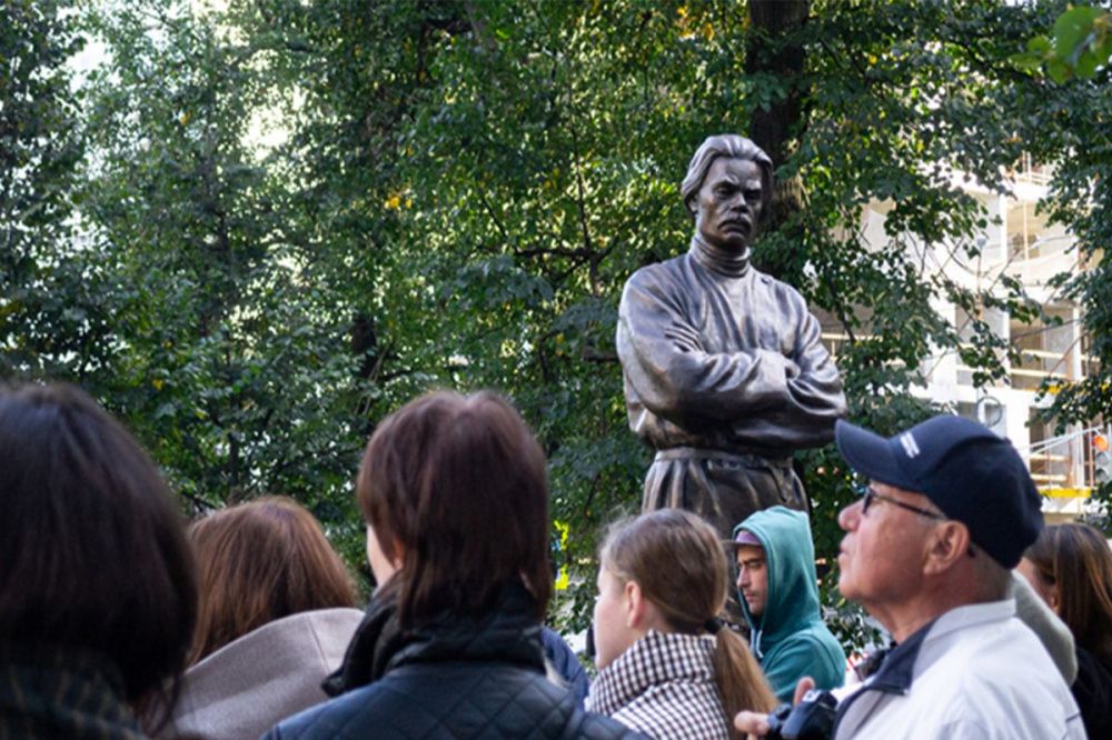 Памятник Горькому переедет из нижегородского парка Кулибина в Литературный музей