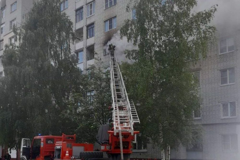 Один человек погиб на пожаре в многоквартирном доме на улице Львовской 15 мая