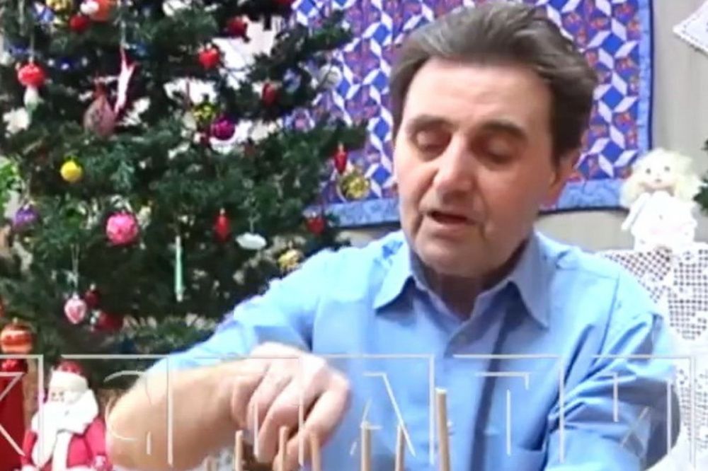 Мастер из Чкаловска сплёл копию Нижегородского кремля из ивовых прутьев