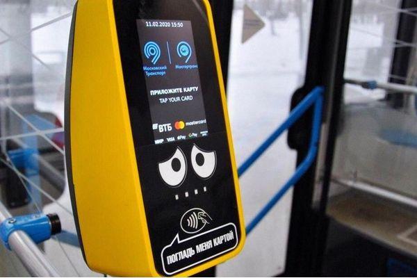 Стационарные валидаторы в автобусах Нижнего Новгорода заработают до конца 2021 года