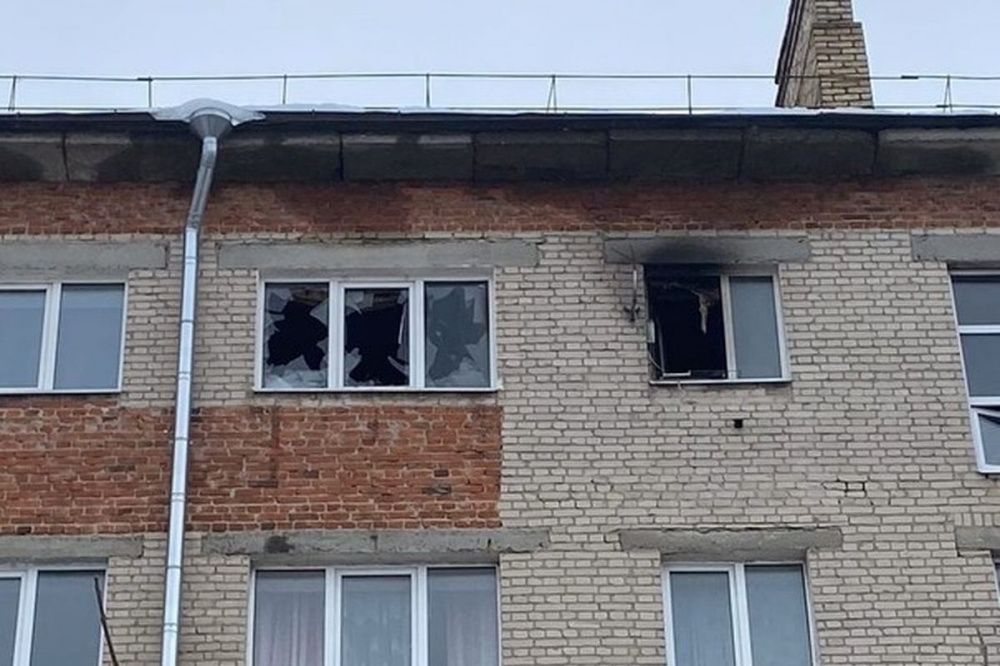 Спасатели эвакуировали 21 человека при пожаре в жилом доме в Дзержинске