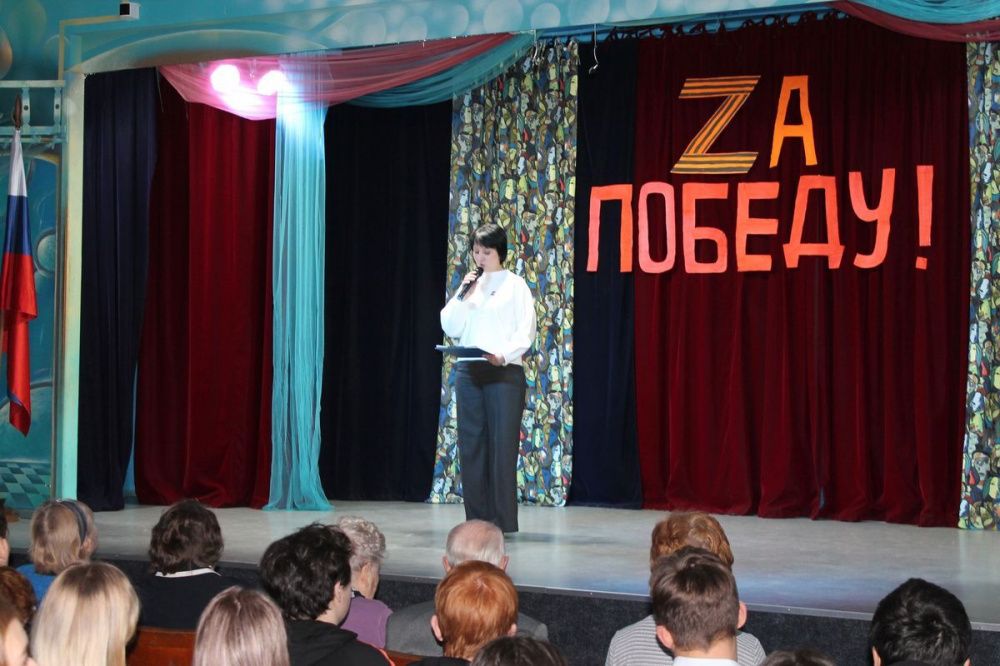 Нижегородским школьникам на концерте показали клип с участием Олега Газманова