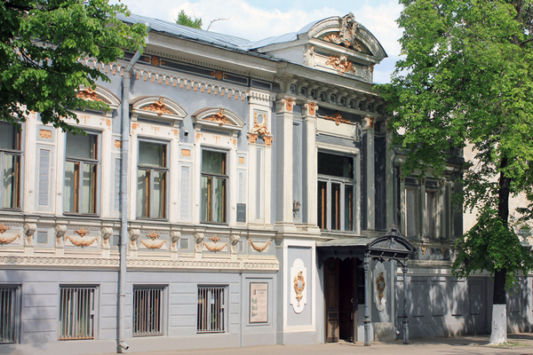 Главный фасад дома Бурмистровой отреставрирован в Нижнем Новгороде