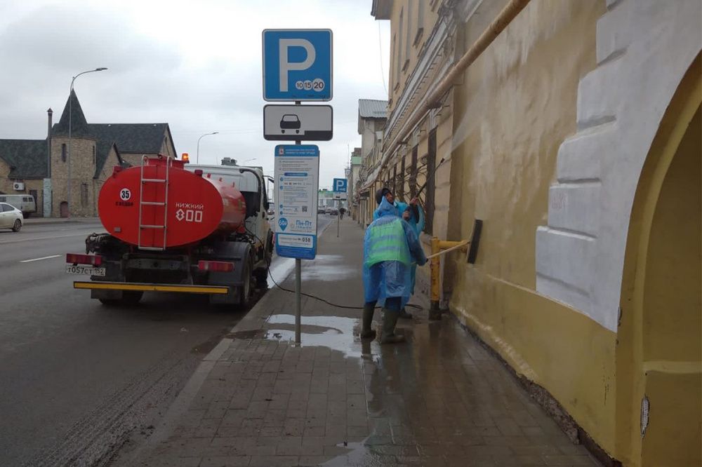 Фото Нижний Новгород начали приводить в порядок после зимы досрочно - Новости Живем в Нижнем