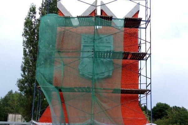 Завершается ремонт стелы на въезде в Нижний Новгород со стороны Богородска