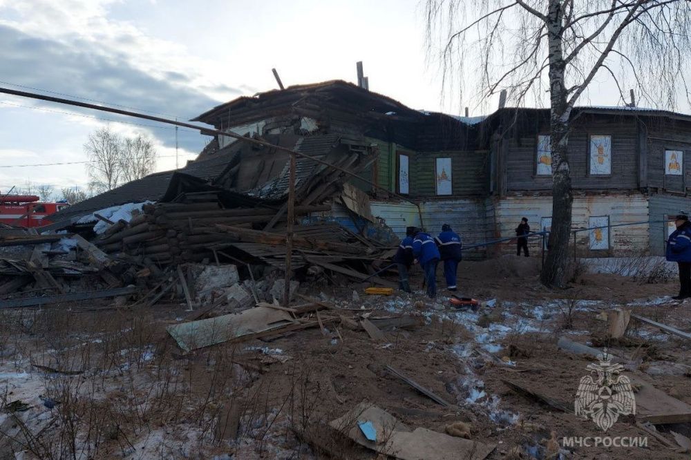 Два человека пострадали при взрыве газа в нежилом доме в Лукоянове 20 января