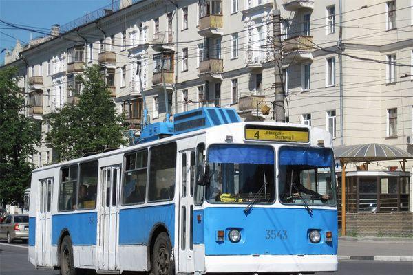 Фото Уже несколько месяцев в Нижний Новгород не получается доставить 40 троллейбусов из Москвы - Новости Живем в Нижнем