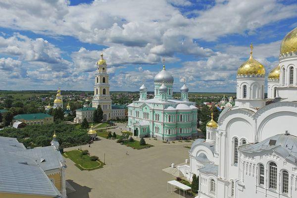 Свыше миллиарда рублей вложено в развитие Саровской и Дивеевской обителей 