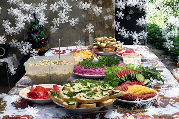 Фото Стоимость новогоднего стола в Нижнем Новгороде увеличилась по сравнению с 2019 году - Новости Живем в Нижнем