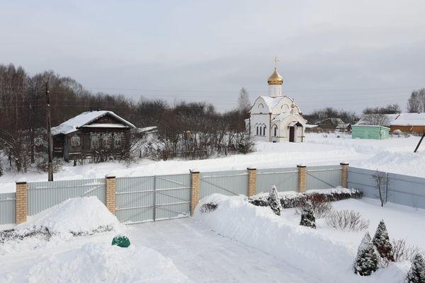 Фото Волонтёры помогли нижегородской больнице с уборкой снега - Новости Живем в Нижнем