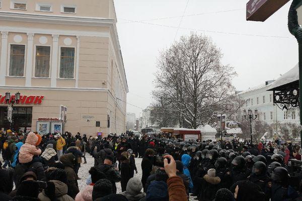 Студента из Нижнего Новгорода задержали за насилие над полицейским во время митинга 23 января 2021