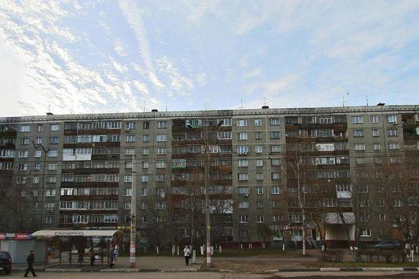 «Застройщик хочет нас похоронить заживо»: жители многоэтажки на Автозаводе боятся за свои жизни