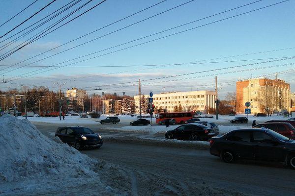 Пробки в 8 баллов образовались в Нижнем Новгороде утром 10 марта 