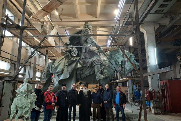 Московский скульптор показал макет памятника Александру Невскому для Нижнего Новгорода