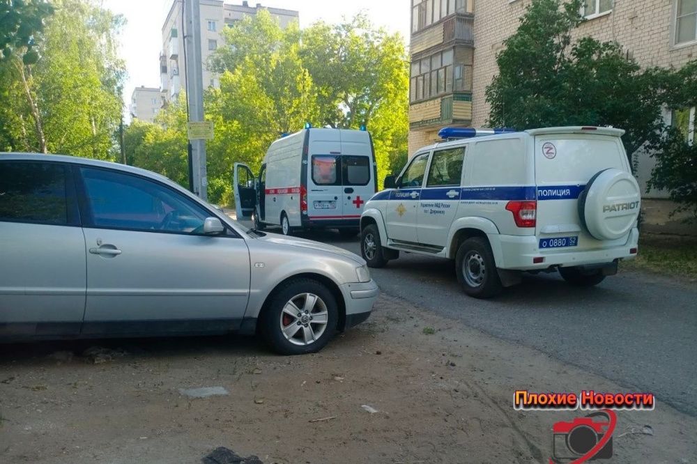 Девушка выпала из окна многоквартирного дома в Дзержинске 1 июля и погибла