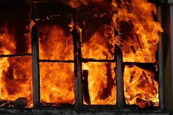 Один человек погиб во время пожара в Дзержинске