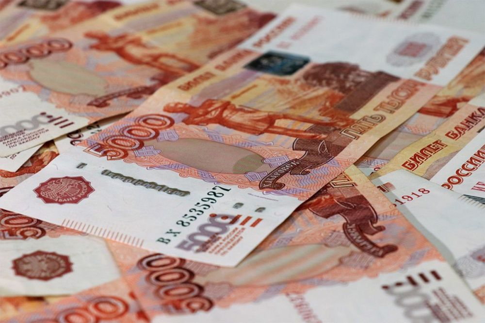 Помощникам депутатов Думы Нижнего Новгорода увеличат оклады на 3%