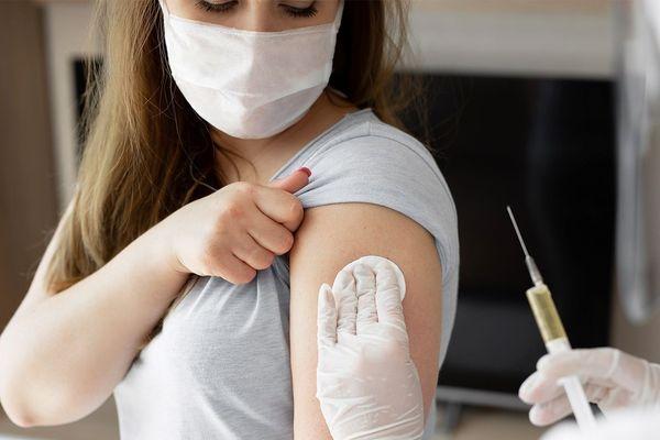 Нижегородцам расскажут о вакцинации от COVID-19 в прямом эфире 7 апреля