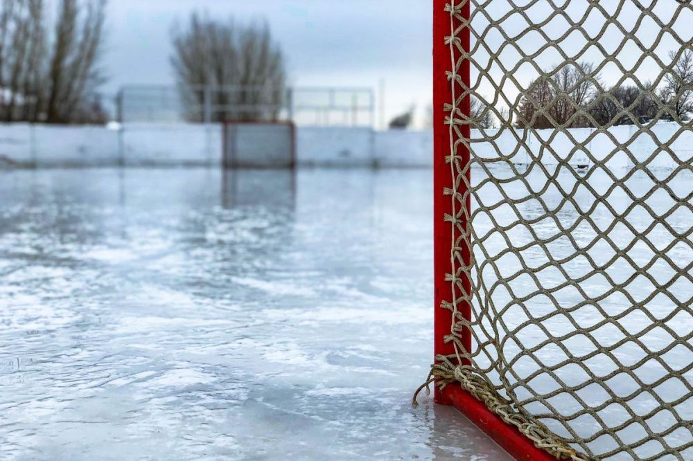 Соревнования по хоккею в валенках пройдут в Нижнем Новгороде 26 декабря