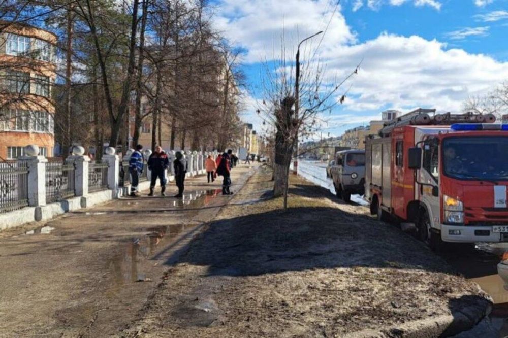 Дзержинские колледжи эвакуировали 22 марта из-за сообщения о взрывном устройстве
