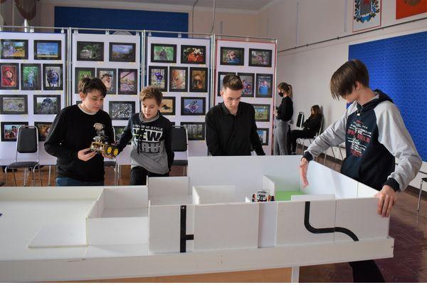 Фото Нижегородские школьники прошли в окружной этап интеллектуальной олимпиады ПФО - Новости Живем в Нижнем