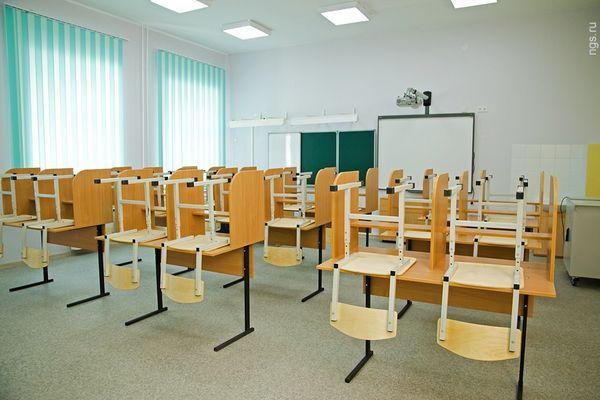 Уроки в нижегородской школе вместо учителей ведут студенты
