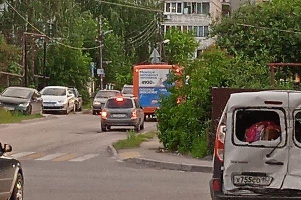 ПАЗ протаранил 5 автомобилей в Нижнем Новгороде