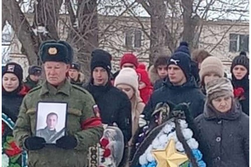 Жители Большемурашкинского района простились с погибшим в СВО Игорем Федяниным