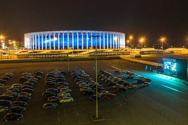 Фото Автокинотеатр на парковке стадиона «Нижний Новгород» откроется 10 сентября - Новости Живем в Нижнем