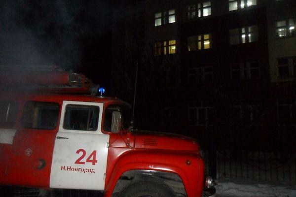 23 нижегородца эвакуированы из горящего дома на ул. Запрудная в Канавинском районе