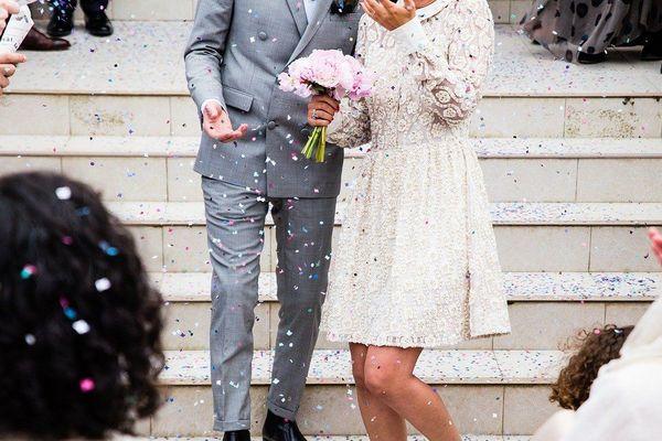 Губернатор Нижегородской области разрешил приглашать на свадьбы больше гостей 