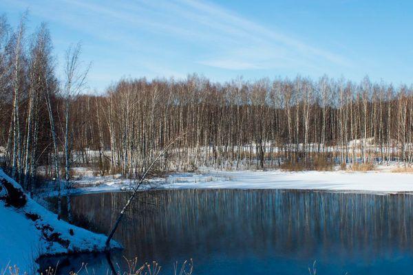 Фото В озере Ключик водолазы установили флаг - Новости Живем в Нижнем