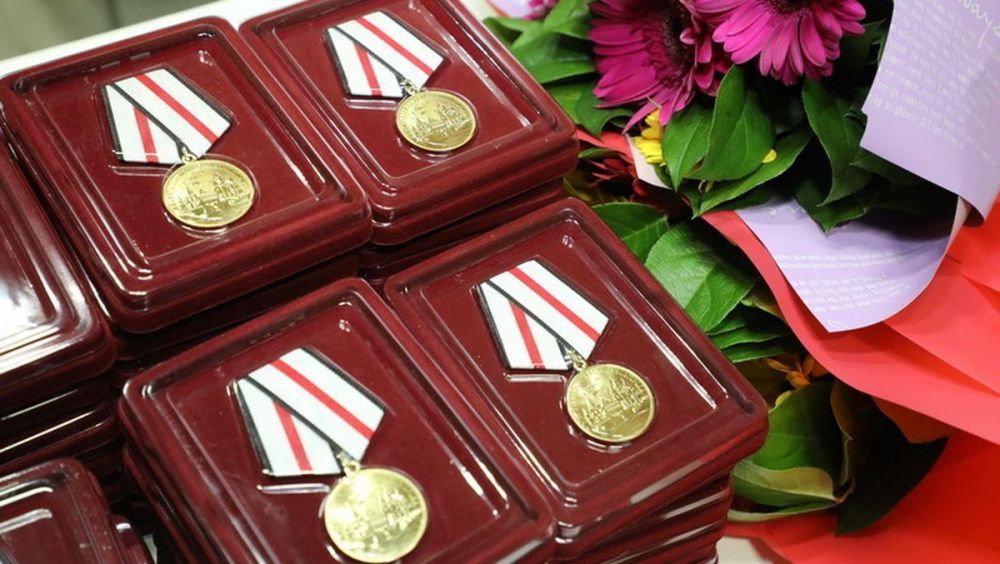Фото Прокуратура признала законной продажу медалей к 800-летию Нижнего Новгорода - Новости Живем в Нижнем
