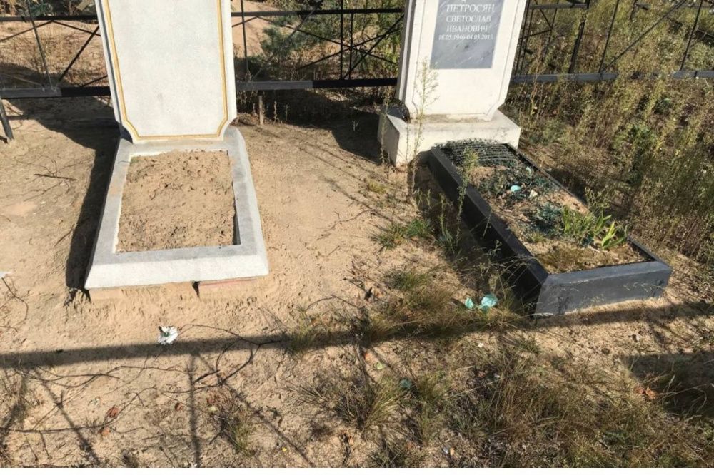 Вандалы разгромили кладбище в Нижегородской области