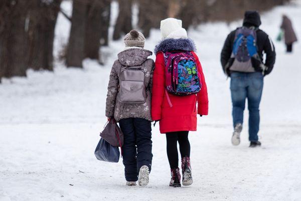 Из-за морозов нижегородским детям разрешили не ходить в школу