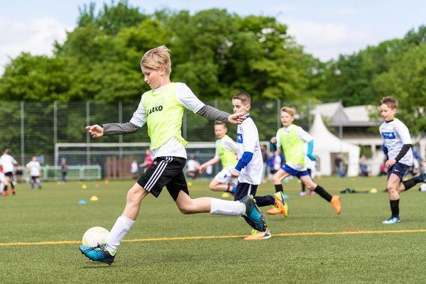 Уроки футбола ввели в школах Нижегородской области