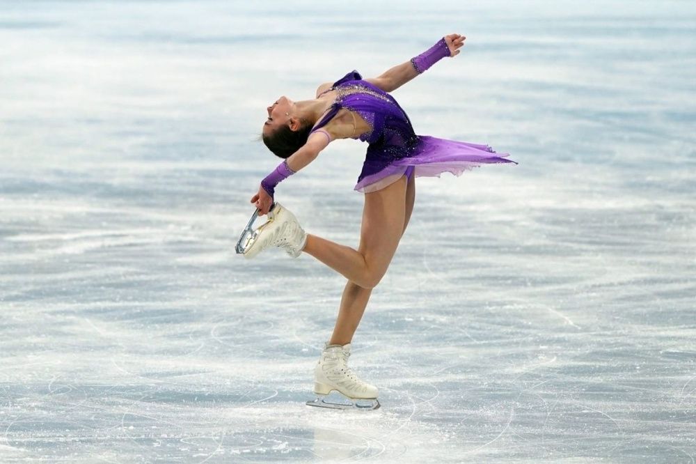 Камила Валиева заняла первое место в короткой программе на Олимпиаде в Пекине 