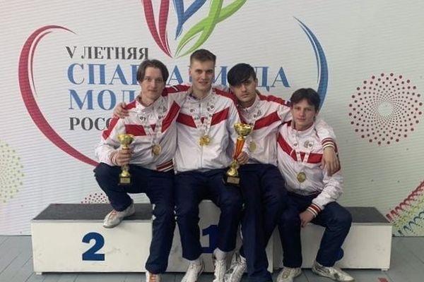 Саблисты из Арзамаса завоевали три медали на летней Спартакиаде в Казани