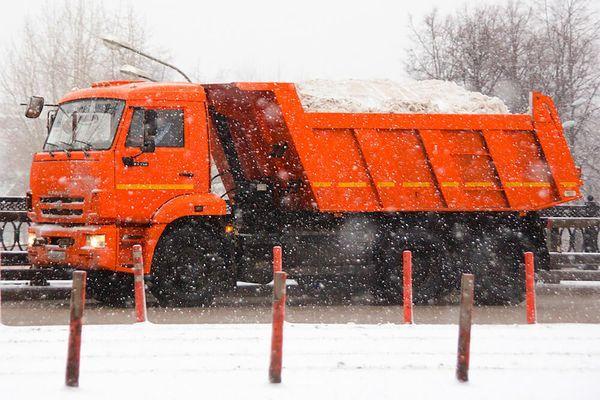 Почти 50 миллионов рублей получит подрядчик за вывоз снега в Нижнем Новгороде