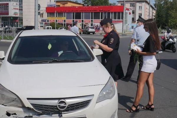 Акция «Соблюдай ПДД - сохрани семью» прошла в Нижнем Новгороде 8 июля